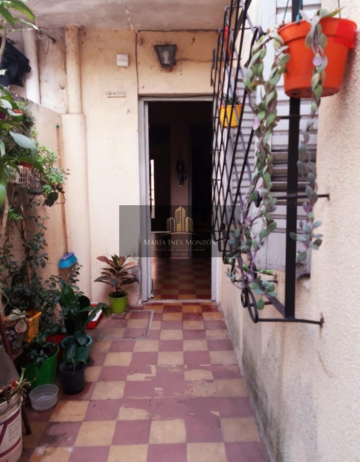 Venta estilo colonial, ubicacion privilegiada