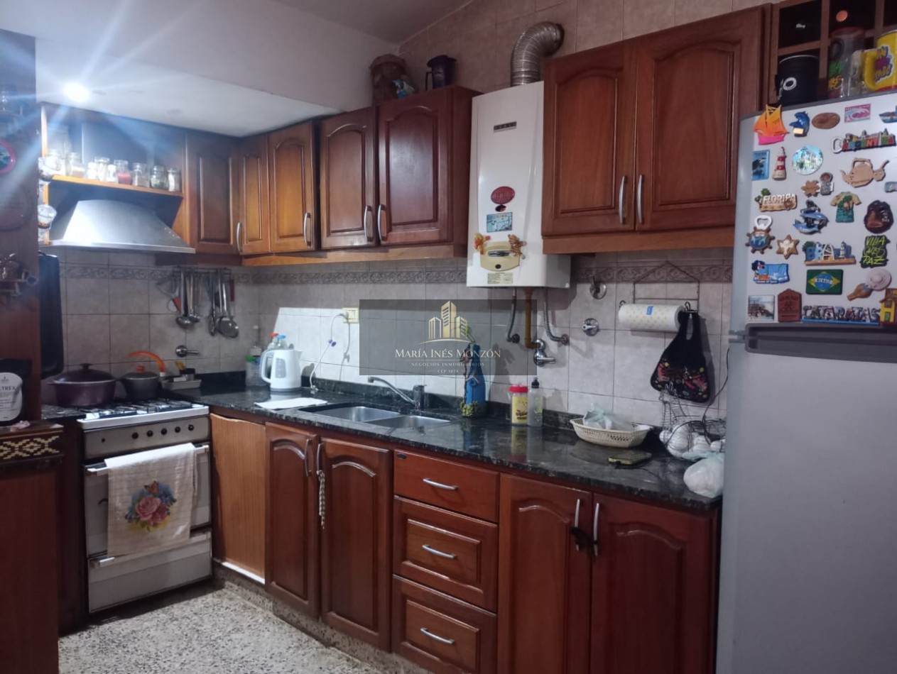 Amplia propiedad en venta