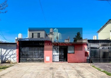 Casa+Local en venta